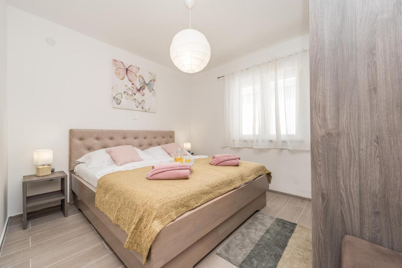 Villa Family Sukosan, Zadar Екстериор снимка