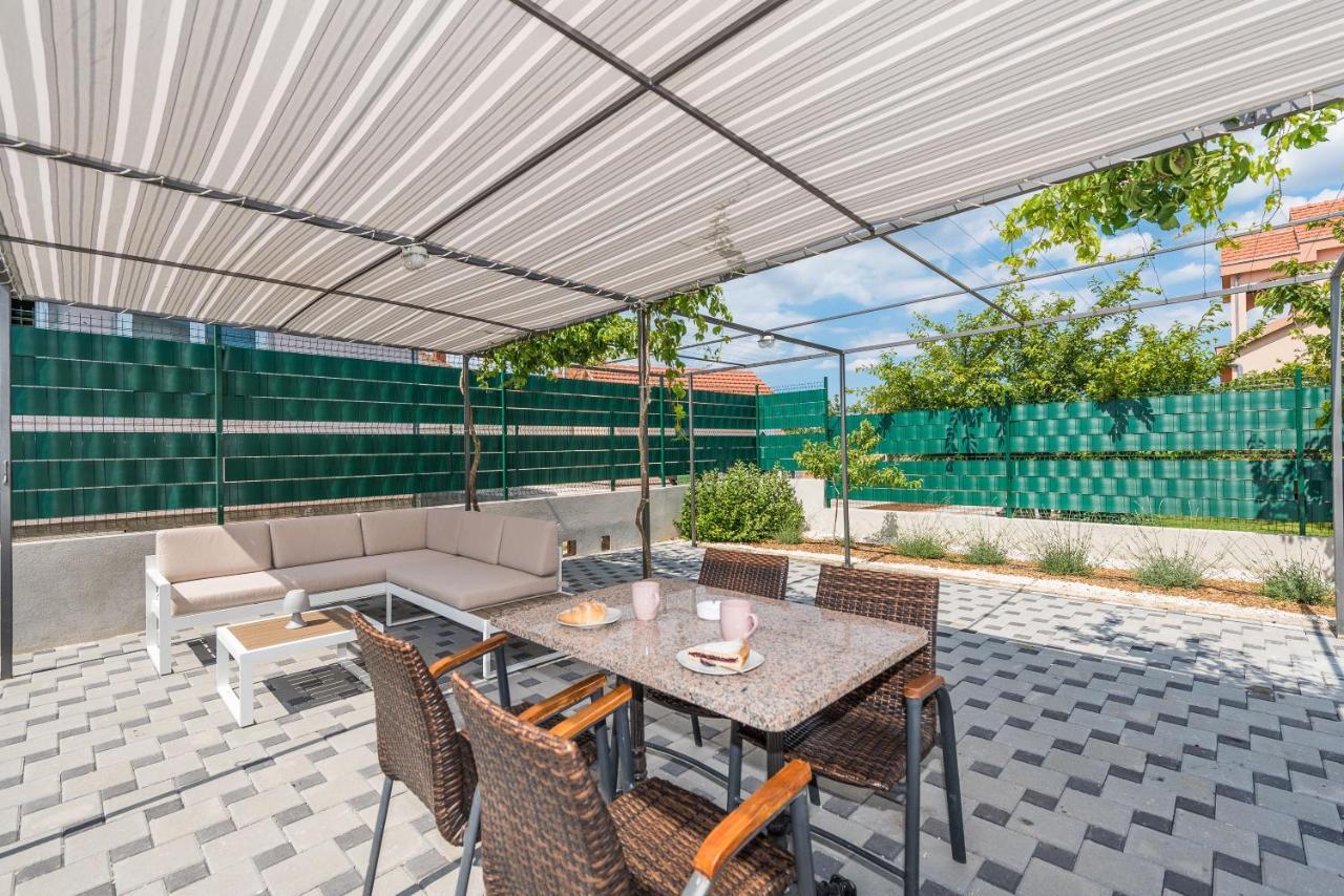 Villa Family Sukosan, Zadar Екстериор снимка