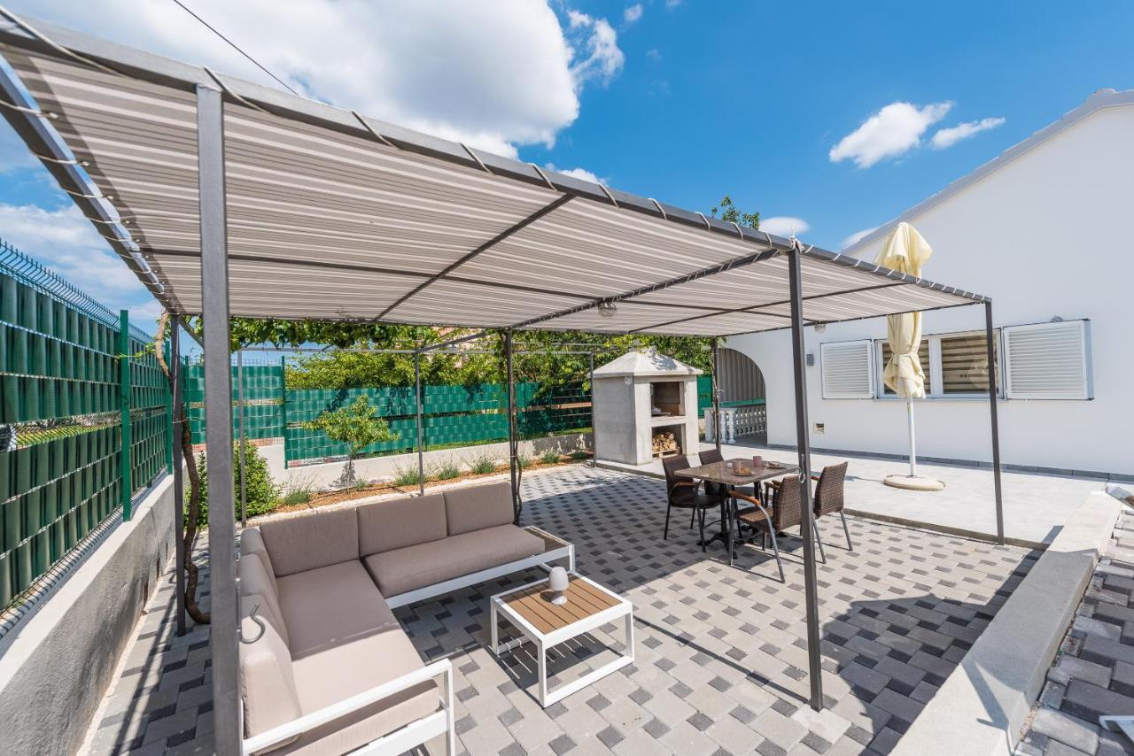 Villa Family Sukosan, Zadar Екстериор снимка