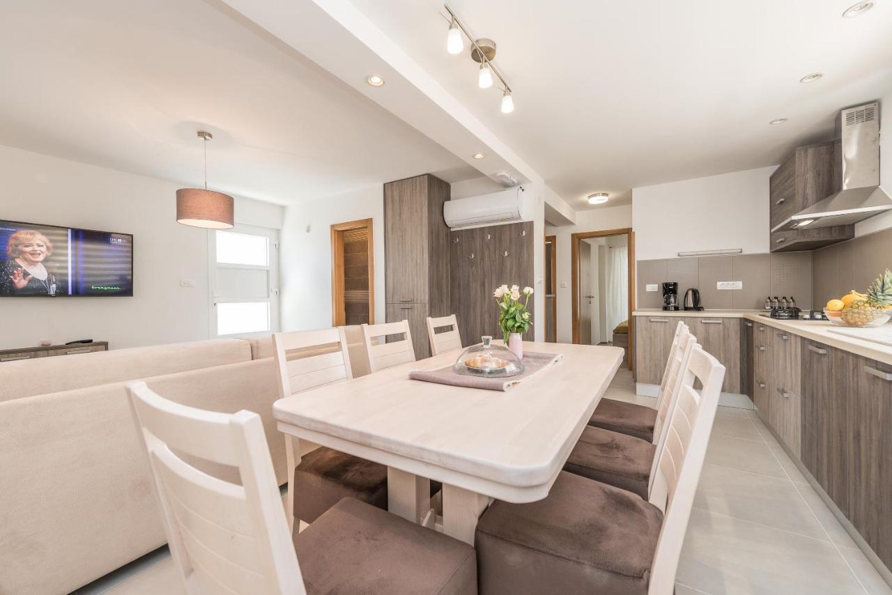 Villa Family Sukosan, Zadar Екстериор снимка